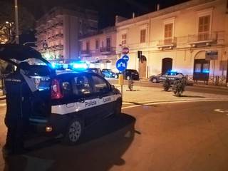 Vedi Trani e perdi punti... sulla patente: settanta decurtati in una notte. La scure dei controlli sulla movida fa sempre meno sconti