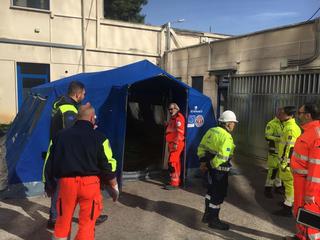 Coronavirus, allestite tende pre-triage ad Andria, Barletta e Bisceglie