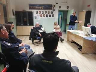 Coronavirus: chiusi cinema e pub, ristoranti e bar aperti ma con l'obbligo della distanza di sicurezza. Tutte le direttive del sindaco Bottaro