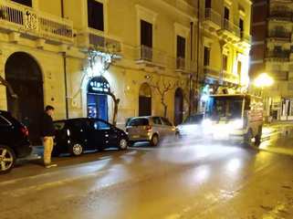 Coronavirus, l'igiene viaggia di notte: Amiu al lavoro da ieri in tutte le strade di Trani