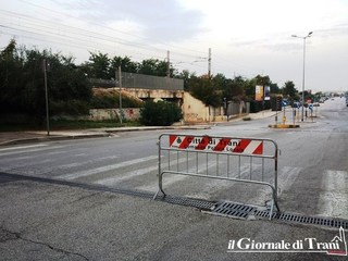 Trani, moto rubata contro auto in via Pozzo piano: i responsabili fuggono via feriti