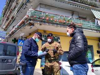 Coronavirus, l'esercito italiano mette a disposizione mezzi aerei e terrestri. Il personale sanitario in aiuto nelle zone più colpite