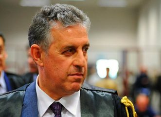 Coronavirus ed economia ferma, l'allarme del giudice e cittadino onorario di Trani Di Matteo: «La mafia potrebbe passare a controllare numerose attività legali»