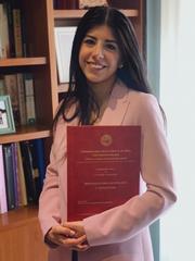 Laurearsi in modalità smart, la 22enne Rosa Simone: «Non pensavo di emozionarmi così davanti ad un computer»