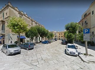 Appartamentino su terrazzo in piazza Domenico Sarro: per il Comune di Trani è abusivo e deve essere demolito