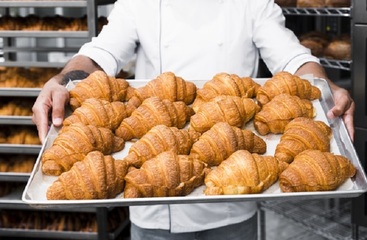 «La consegna a domicilio da parte dei bar è sempre stata consentita»: a dirlo, in una nota congiunta, amministrazione, Confesercenti e Confcommercio