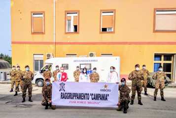 Esercito italiano, uomini e donne del raggruppamento Campania donano sangue all'Avis