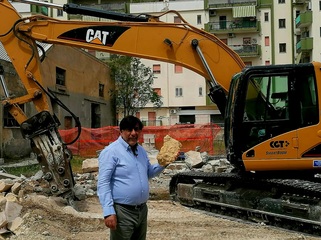 Demolizione del muro di pozzo piano, la soddisfazione di Briguglio: «Si continua a lavorare. Giovedì incontro sull'allargamento di via Duchessa d'Andria»
