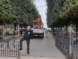 Nuove riaperture, ma la villa comunale di Trani resta chiusa: tarda ad arrivare il contapersone
