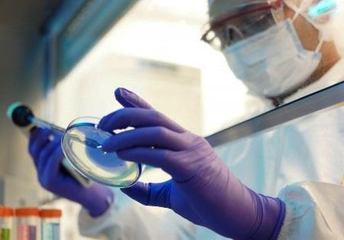 Coronavirus, Bat ancora senza casi ma a Trani una donna passa dall'isolamento domiciliare all'ospedale. C'è anche un guarito