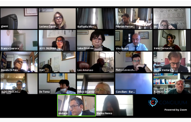 Consiglio comunale, nei preliminari Amet e Amiu al centro degli interventi. E Procacci: «Gli assembramenti a Trani fanno veramente paura»