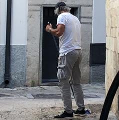 Trani «città slow» e la storia di Filippo, da vent'anni costretto a fare l'operatore ecologico «aggiunto»