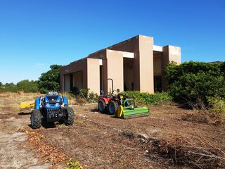 Aree incolte a rischio incendio, iniziata la bonifica dell'ex Psicopedagogico fra Trani e Bisceglie. A breve la messa in sicurezza