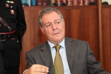 Processo agli ex giudici di Trani: Savasta condannato a dieci anni, quattro anni per Scimé