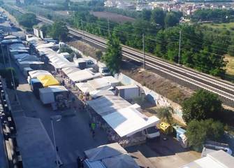 «Ferrovia troppo vicina, corsia di emergenza insufficiente e periferia ingiustamente abbandonata»: Trani 2020, Laurora stronca il mercato in via Falcone