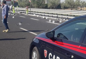 Tragico incidente sulla Barletta-Andria, il papà di uno dei tre ragazzi è agli arresti a Trani. Dai detenuti dolore e sconforto: «Sarete sempre nei nostri cuori»