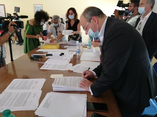 Stabilizzazioni nella Asl bt: oggi le prime 74 firme a tempo indeterminato