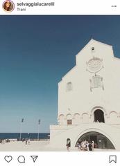 «Trani la bella»: la giornalista Selvaggia Lucarelli saluta la Puglia con una tappa nella nostra città