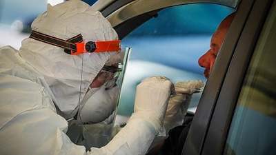 Il covid è tornato a Trani: positivo un giovane rientrato dall'estero