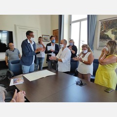 Civiche benemerenze, riconoscimento a Lacarvella per vent'anni di attività nel mondo dell'arte