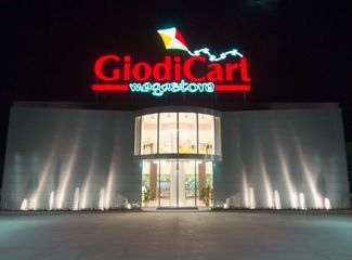 Trani, nota della Giodicart: «Nostra dipendente positiva e in isolamento da oltre 15 giorni. Negativi i contatti nell'azienda, che non ha mai chiuso»