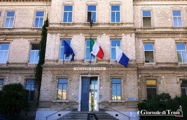 Comune di Trani, in Gazzetta ufficiale il prossimo 6 novembre i bandi di concorso per 28 assunzioni a tempo indeterminato