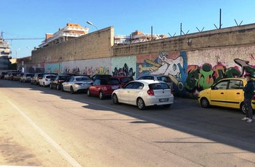 Trani, in via Di Vittorio tutti in coda per un tampone: ecco come funziona