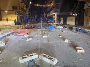 Furia in via Andria: cantiere devastato e strada impraticabile