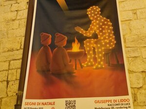 Un percorso tra segni, memoria e condivisione: fino al 6 gennaio arte diffusa nel cuore di Trani