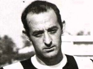 Intervallo, palla al centro, gol, vittoria: calcio storico, quando Trani diede un dispiacere a Carletto Mazzone