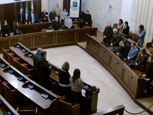 Bilancio, tassa soggiorno, urbanistica: oggi consiglio comunale