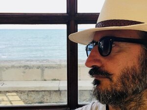 Parole e melodie: questo giovedì in via Fabiano, una serata poetica tra musica e condivisione