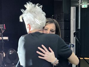 Musica e amore, la Schettini band scrive ed esegue un brano per Saverio Lomolino