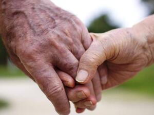 Proroga del sostegno familiare per persone con gravissima disabilità già beneficiarie