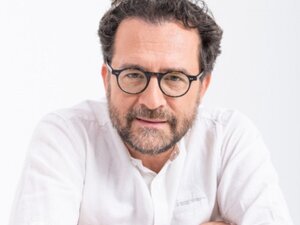 Un viaggio tra scienza, teatro e meraviglia: questo sabato al Beltrani «Puglia. Le Bahamas dei dinosauri»