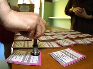 Referendum, il «Sì» in tour informativo: tappa in biblioteca questo pomeriggio con il vice Ministro Sisto