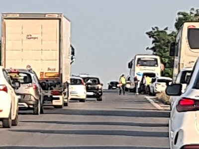 Indicente e bus fermo, 16 bis nel caos per ore
